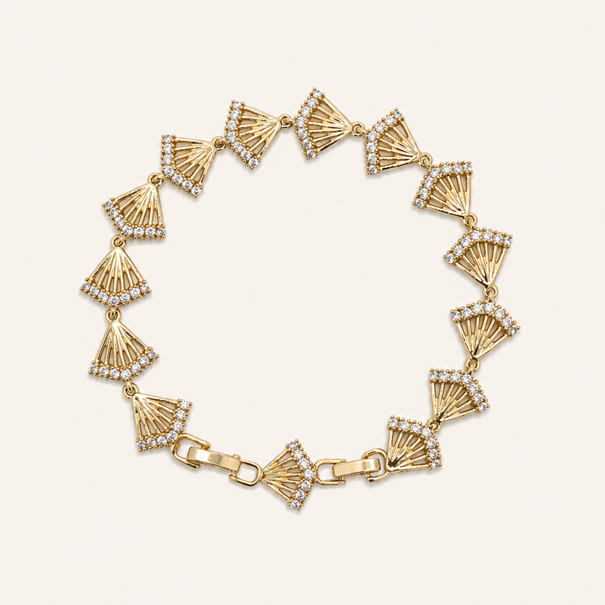 Golden Fanlink Bracelet