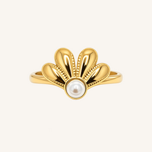 Fanfare Pearl & Crystal Statement
