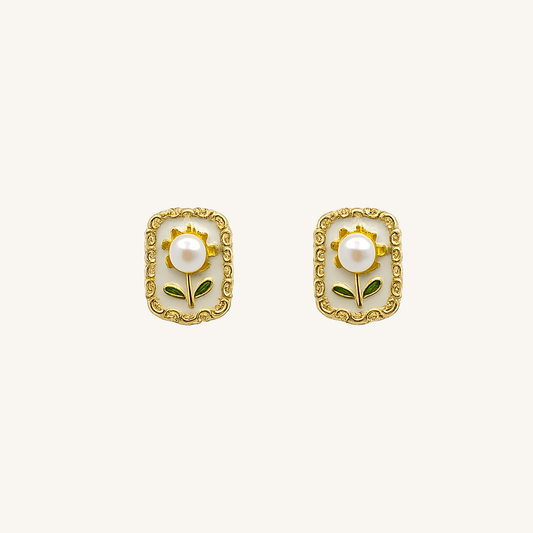 Aurelia Vintage Pearl & Beaded Rectangular Stud