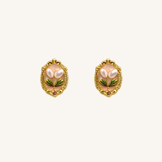 Aurelia Textured Gold & Pearl Button Stud