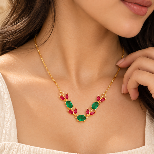 Elegant Floral Gold Necklace