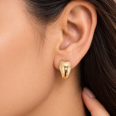 Minimal curved gold earrings for daily wear